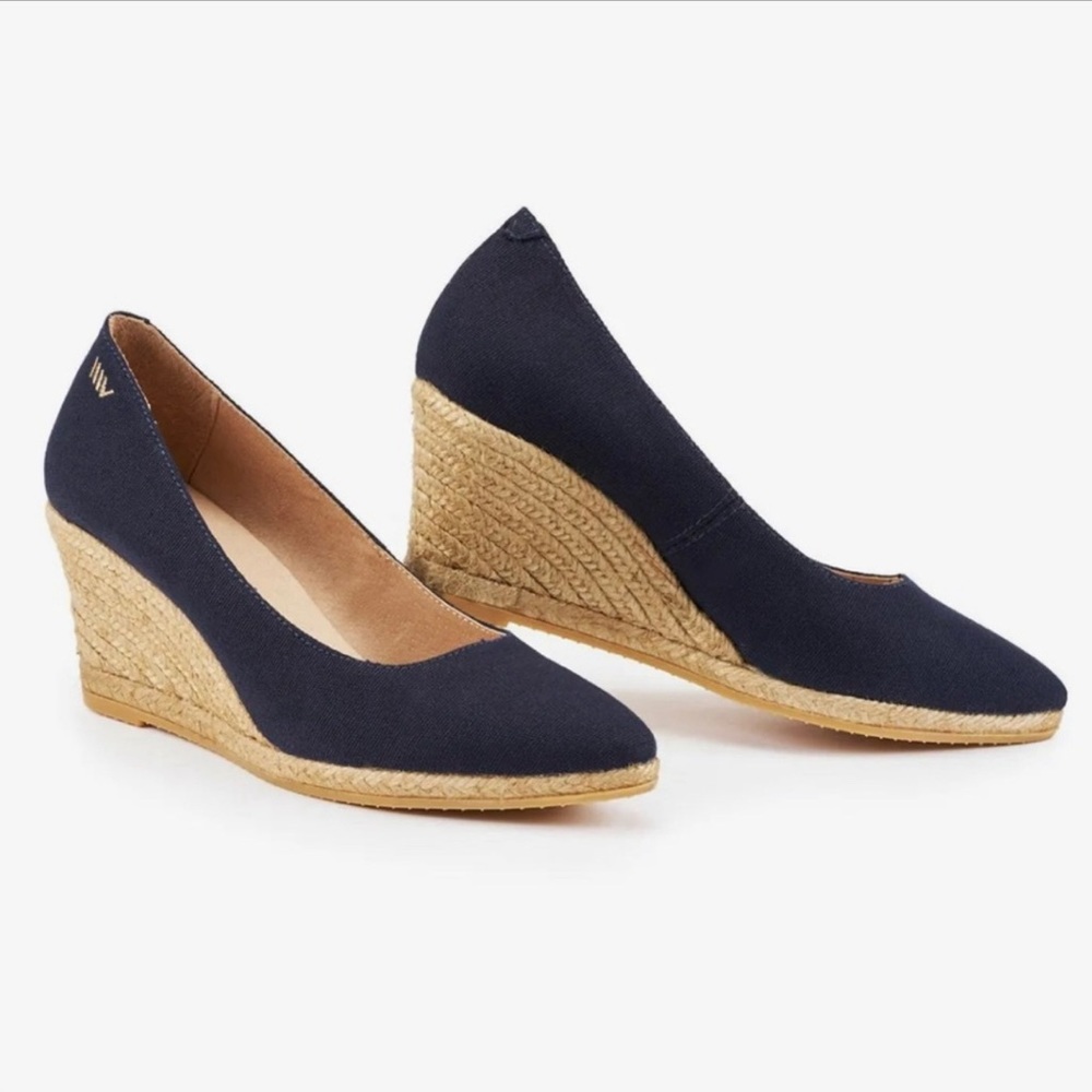 Viscata Navy Espadrille Wedge Heels NWOB